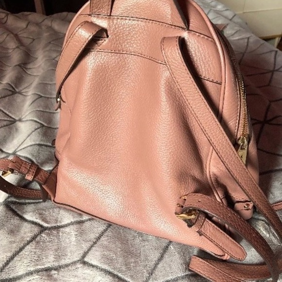 Michael Kors backpack - Picture 2 of 3